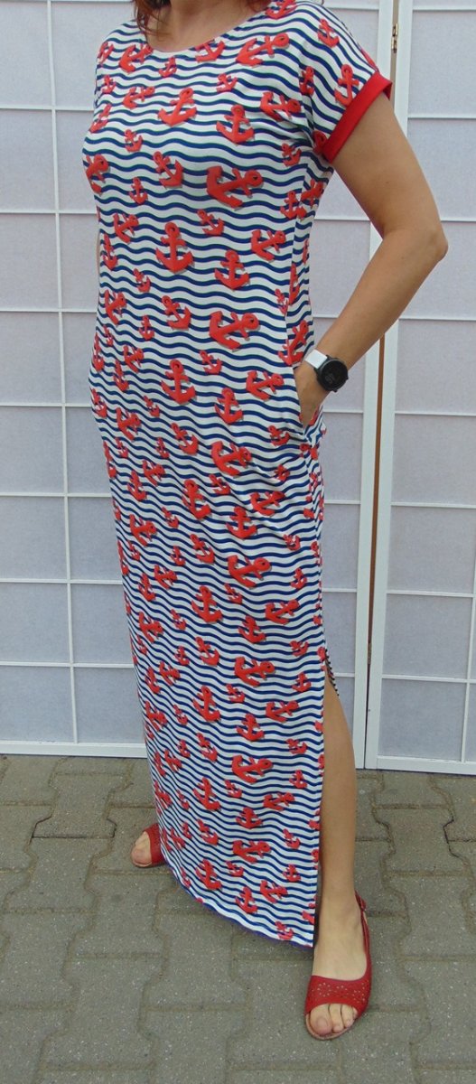 Dlouhé šaty s kapsami - kotvičky na vlnách (bavlna)