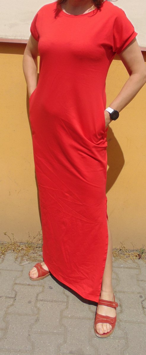 Dlouhé šaty s kapsami - barva červená (bavlna)