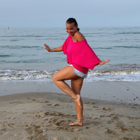 Oversize cyklámen netopýří tunika krátký rukáv