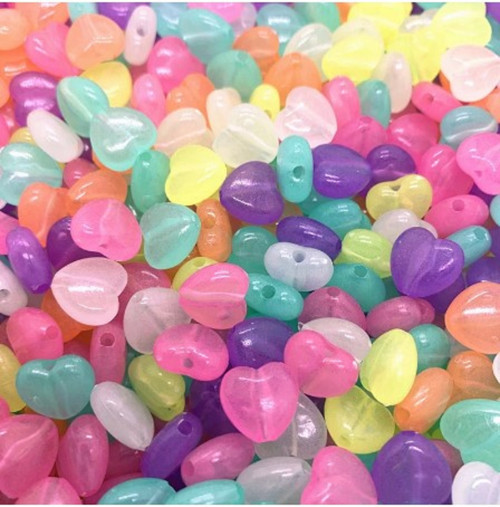 Srdíčka - korálky svítící ve tmě 12 mm sada 50 ks