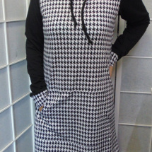 Mikinové šaty s kapucí - kohoutí stopa, velikost XL (teplákovina)