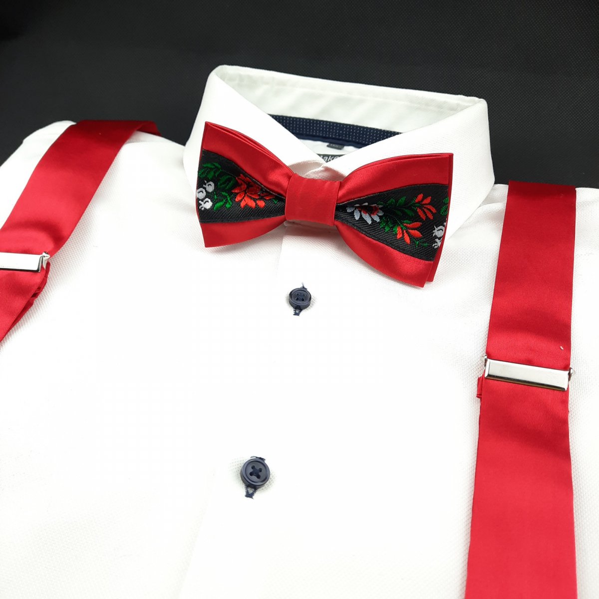 Folklorní Saténový Set Motýlek a Šle Červený