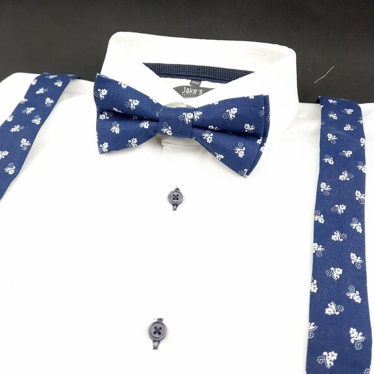 Set Motýlek a Šle v Námornické Modré