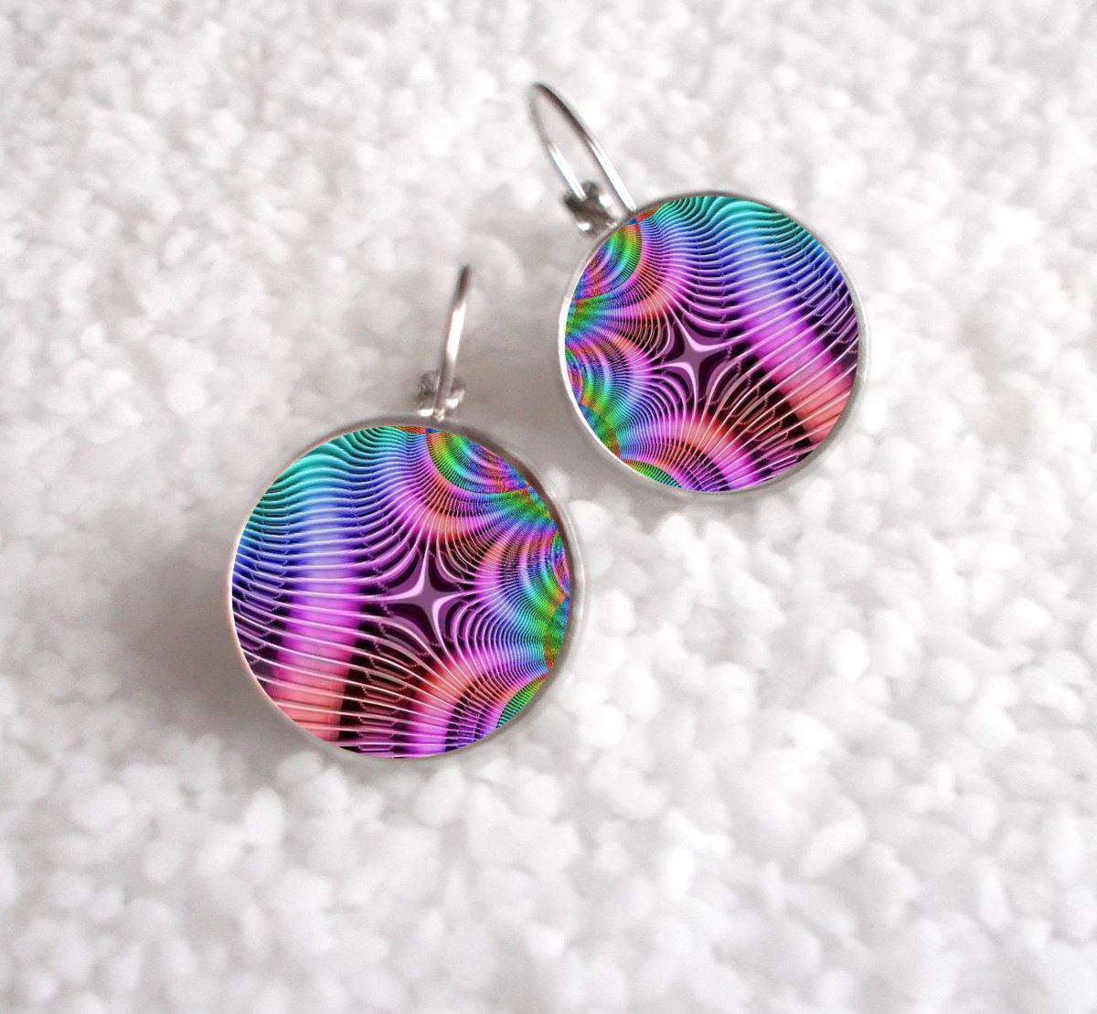 Náušnice z pryskyřice