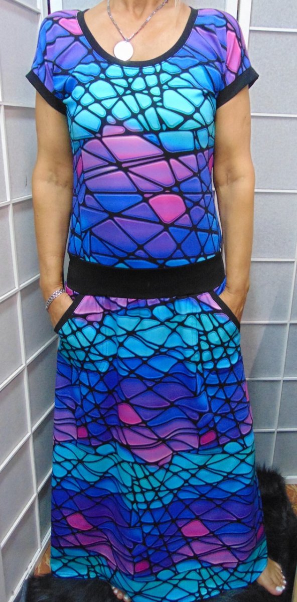 Dlouhé šaty - mozaika, velikost M 