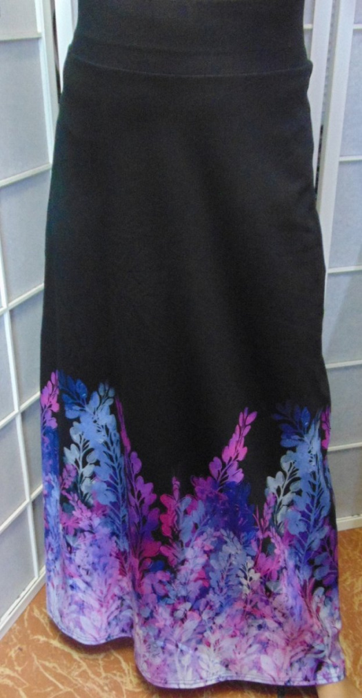 Dlouhá sukně - fialové květy, velikost S - XXL