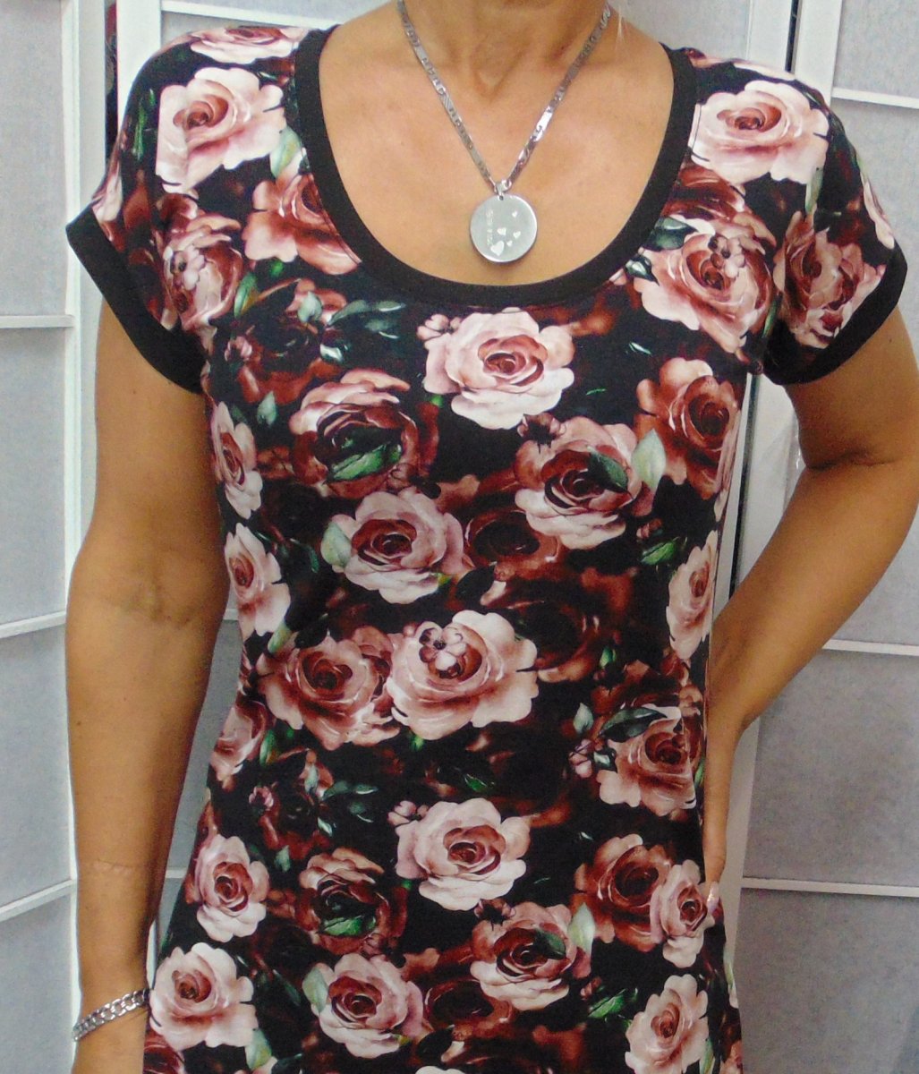 Tričko - růže na černé (bavlna)