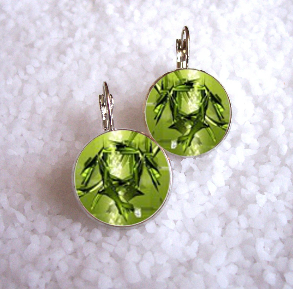 Náušnice z pryskyřice