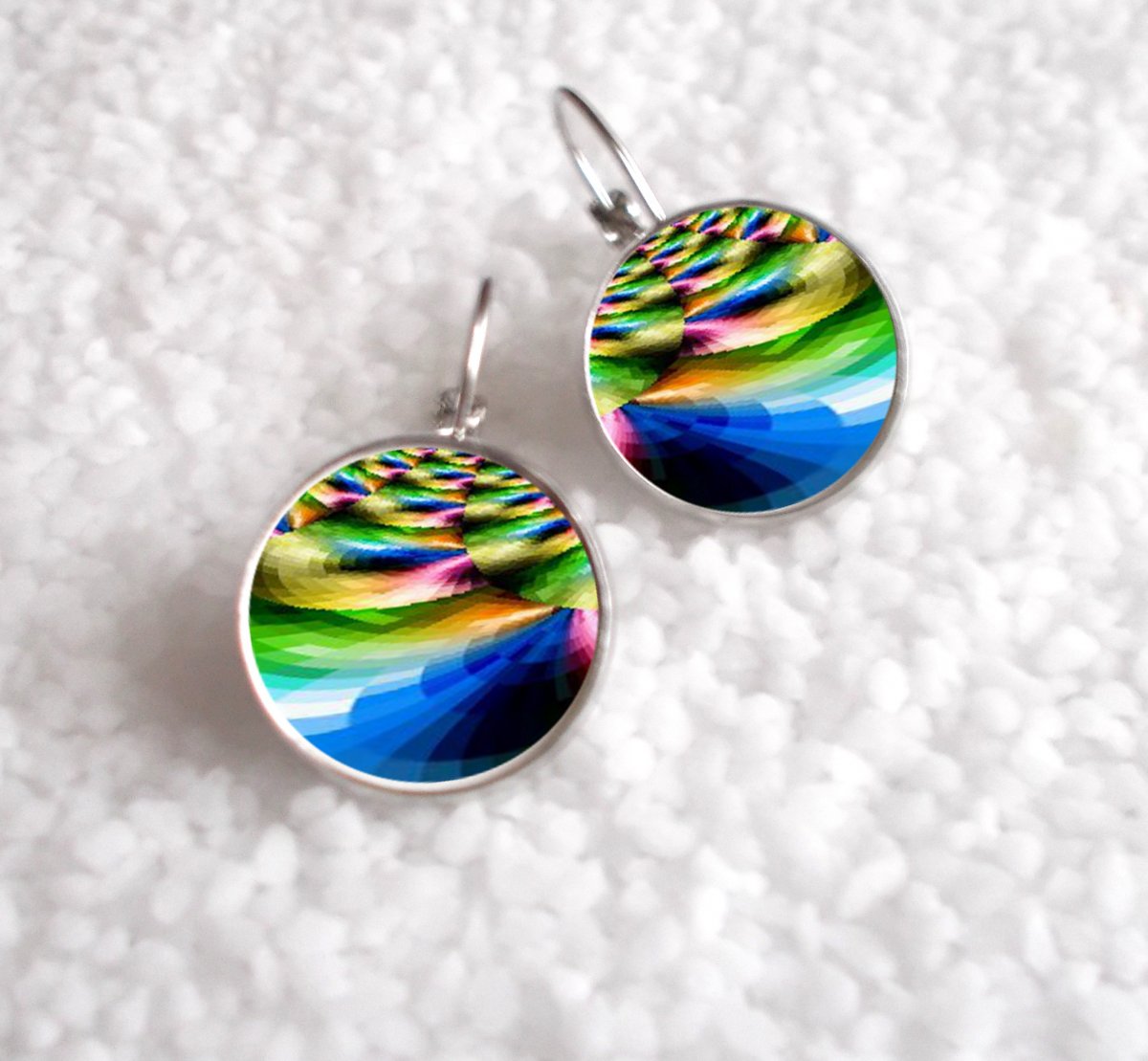 Náušnice z pryskyřice