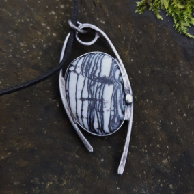 Náhrdelník "Zaklínač"