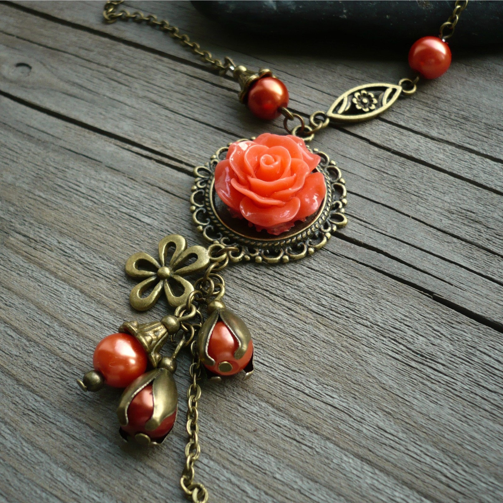 Oranžová růžička