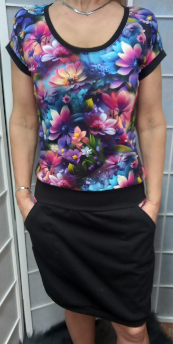 Šaty - květy (bavlna)