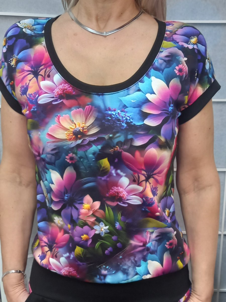 Tričko - květy (bavlna)