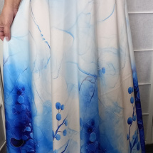 Půlkolová dlouhá sukně - modré květy S - XXL