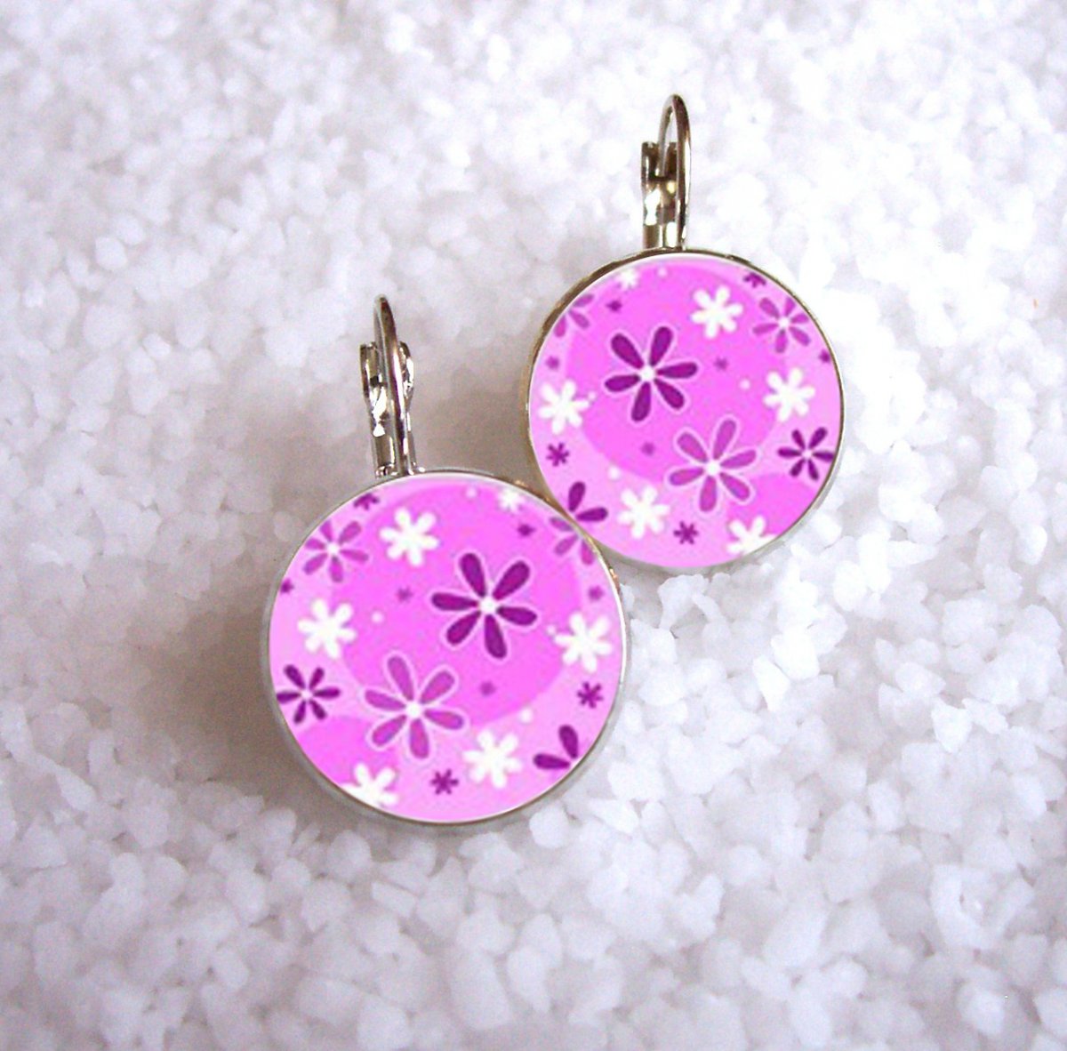 Náušnice z pryskyřice