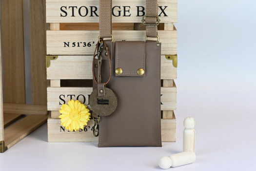 Kožená crossbody/pouzdro na mobil 2297