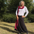 Dlouhá sešívaná šála vínová