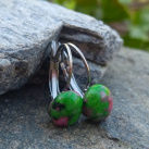 Rubín v zoisitu náušnice na chirurgické oceli