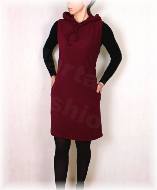 Šaty s kapucí flecce