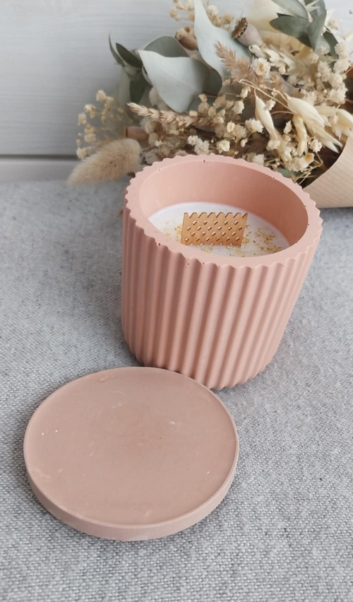 Svíčka se zlatým prachem