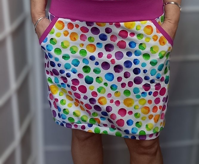 Sukně - kolečka na bílé (bavlna)