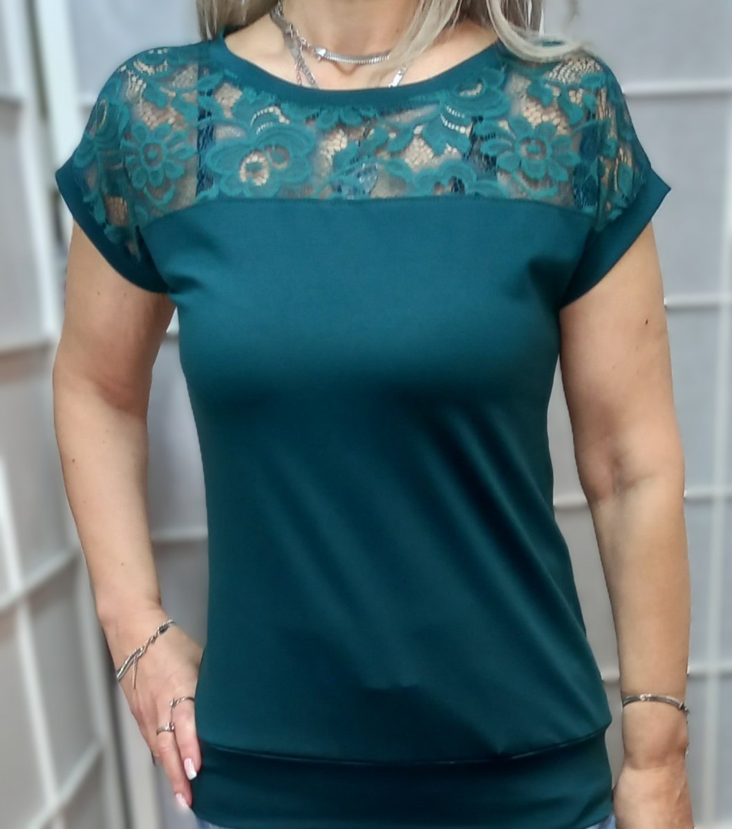 Tričko s krajkovým sedlem - tmavě zelená (bavlna)