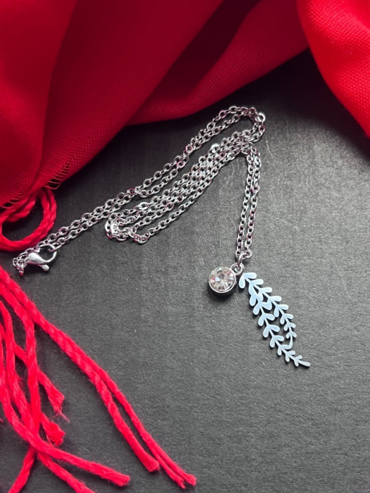 Řetízek s lístečkem a zirkonem - S.Steel
