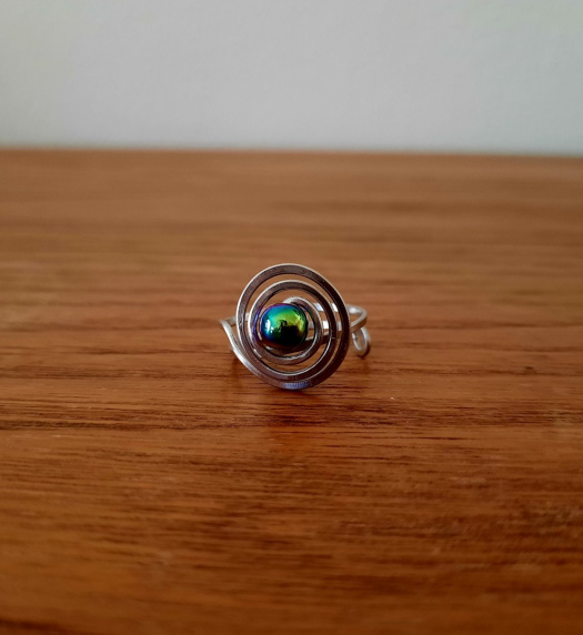 Prstýnek s duhovým Hematitem 2