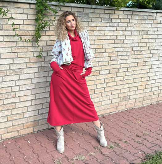 Zvonová sukně tmavě červená