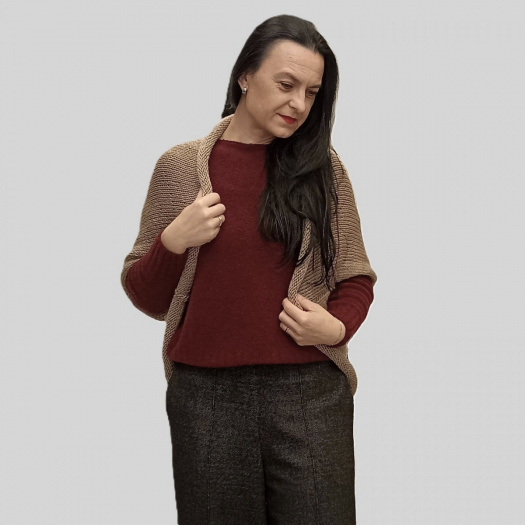Pletená vesta - barva světle hnědá
