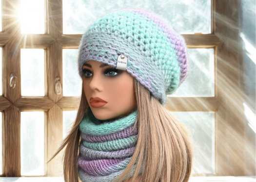 Čepice a nákrčník 2692