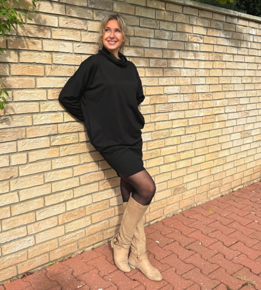 Rolákové šaty černé s rukávem