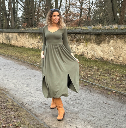 Šaty s rozparky khaki