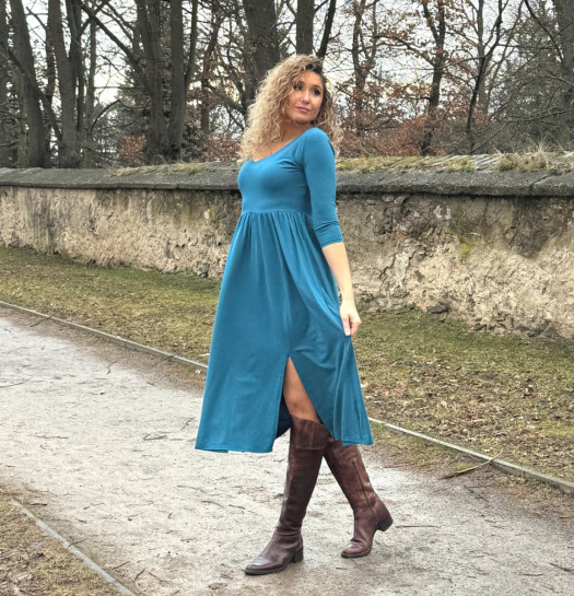 Šaty s rozparky petrolejové