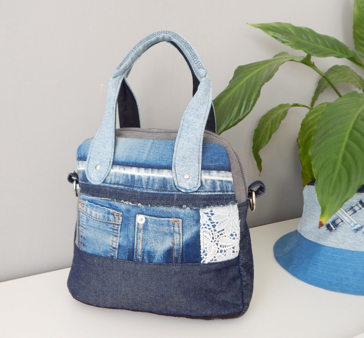 Jeans elegantní kabelka.