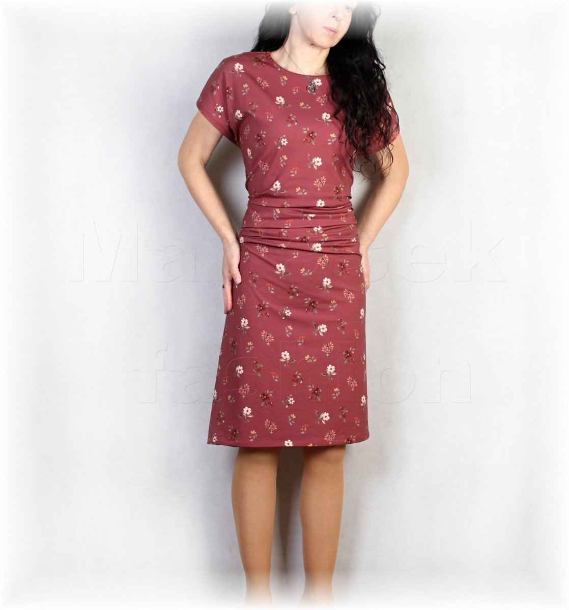 Šaty s řasením v pase vz.940