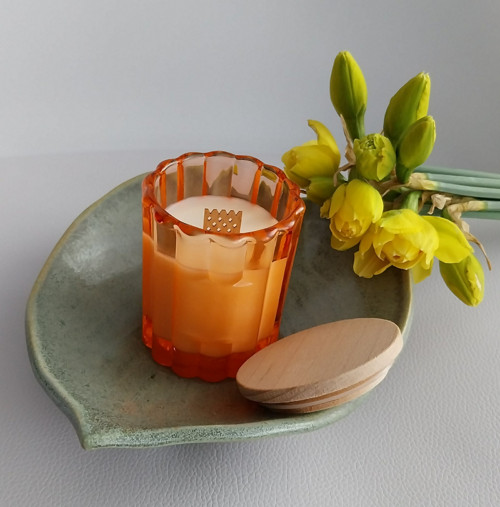 Svíčka jarní oranžová