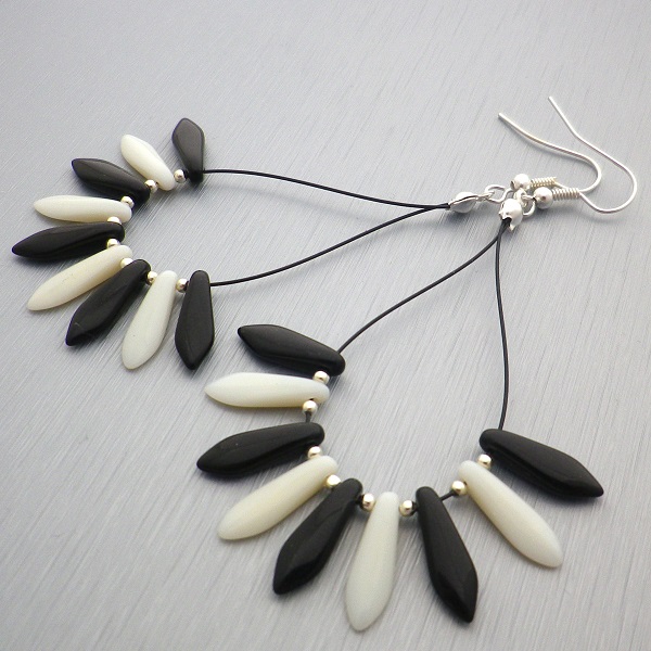 Černo-bílé jazýčky