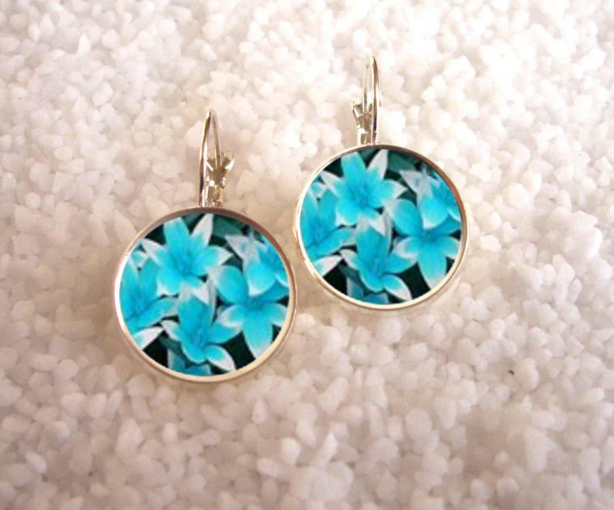 Náušnice z pryskyřice