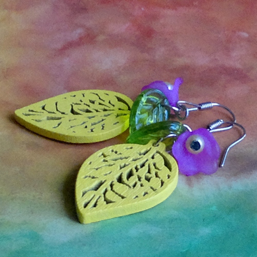 Žluté lístečkové náušky