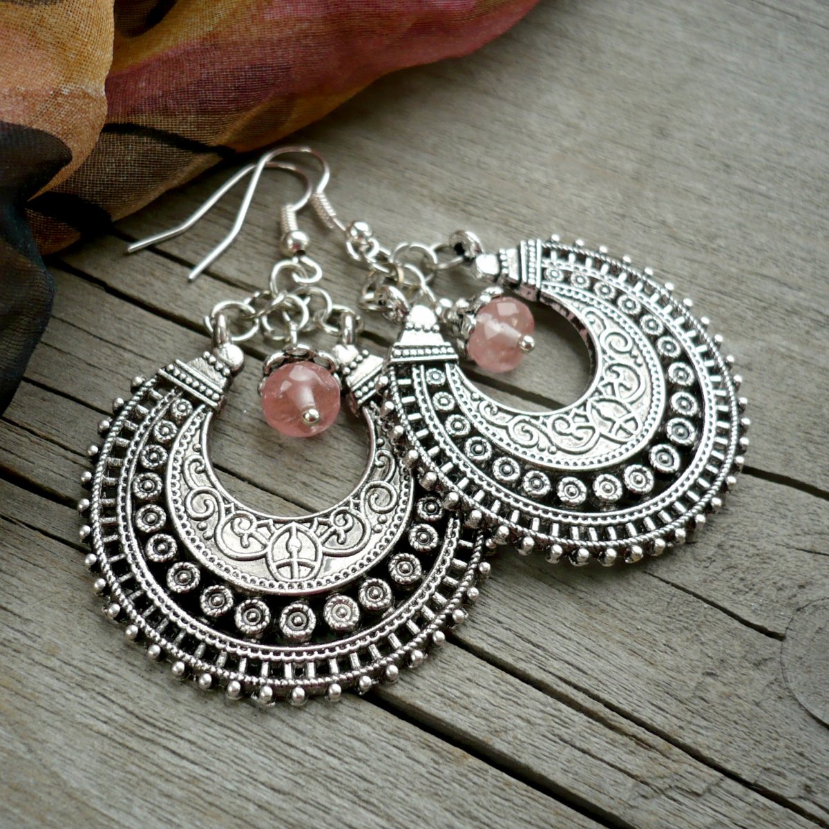 Filigránové kruhy s turmalínem