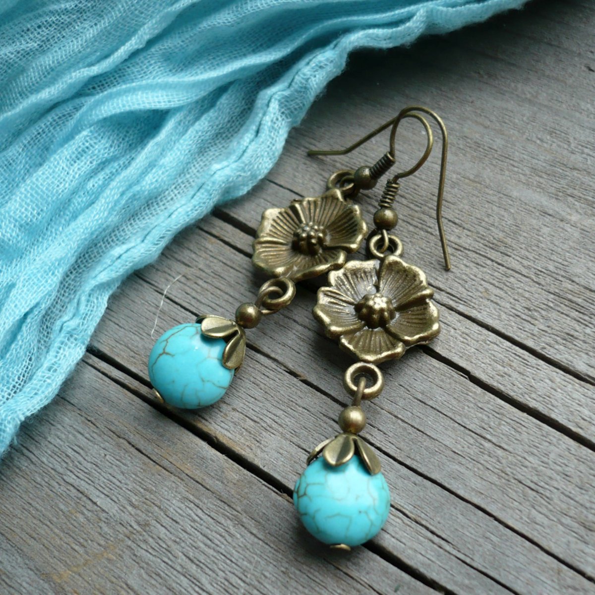 Květinky s tyrkenitem