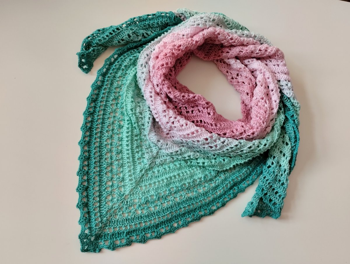 Šátek-pléd háčkovaný "Starorůžová zelená"