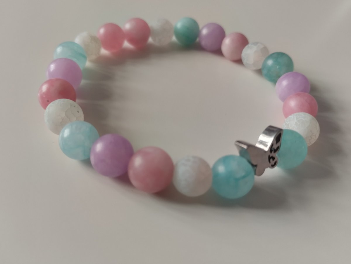 Náramek minerální pastelový s nerezovým motýlem