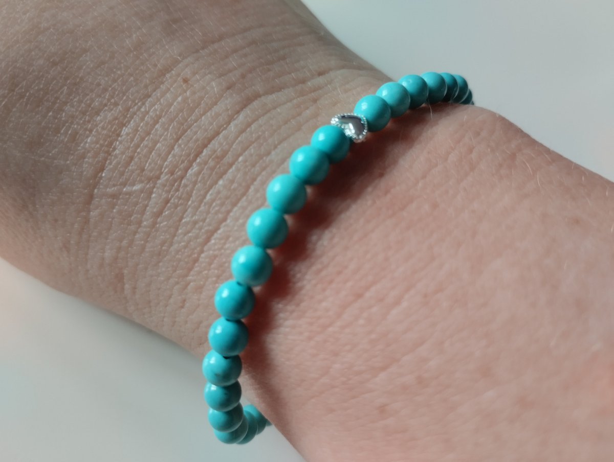 Náramek z minerálu tyrkenit