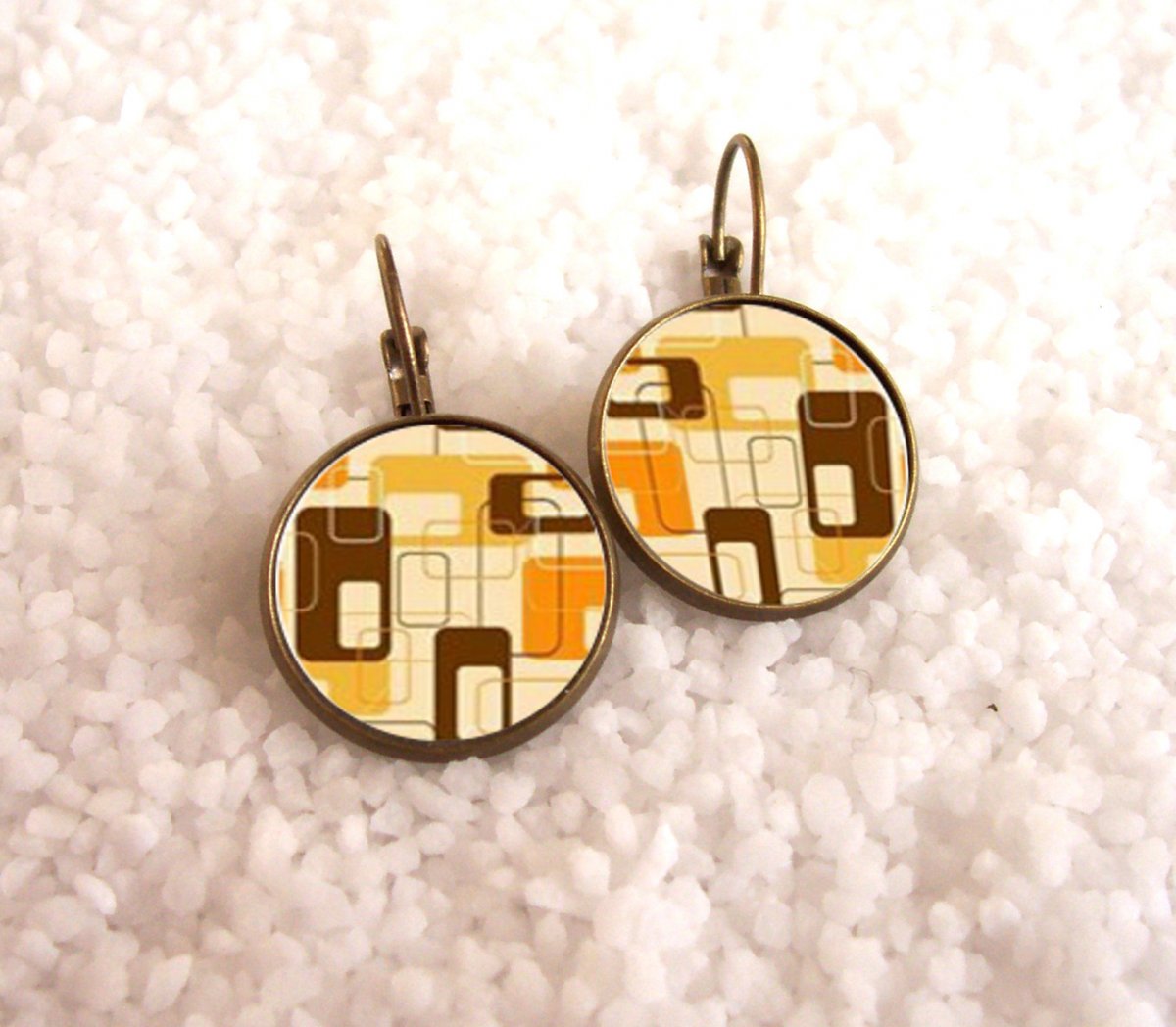 Náušnice z pryskyřice