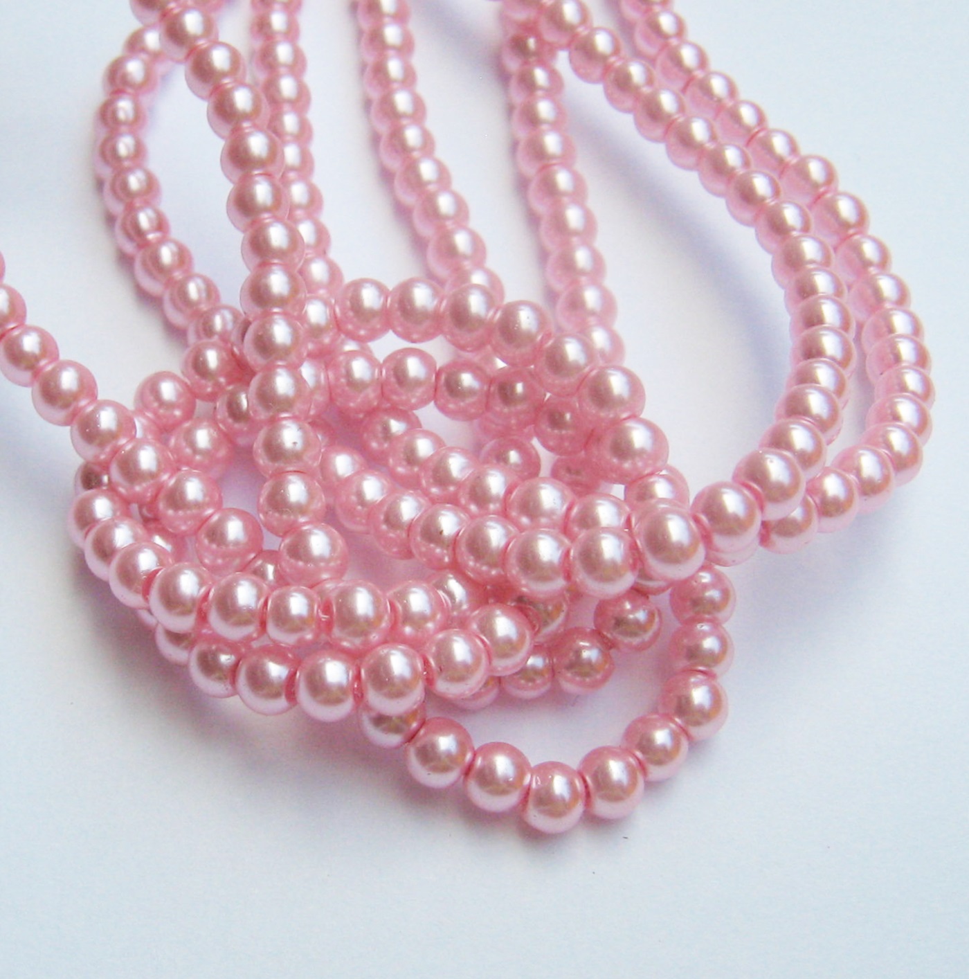 Korálky 4 mm - 40 ks