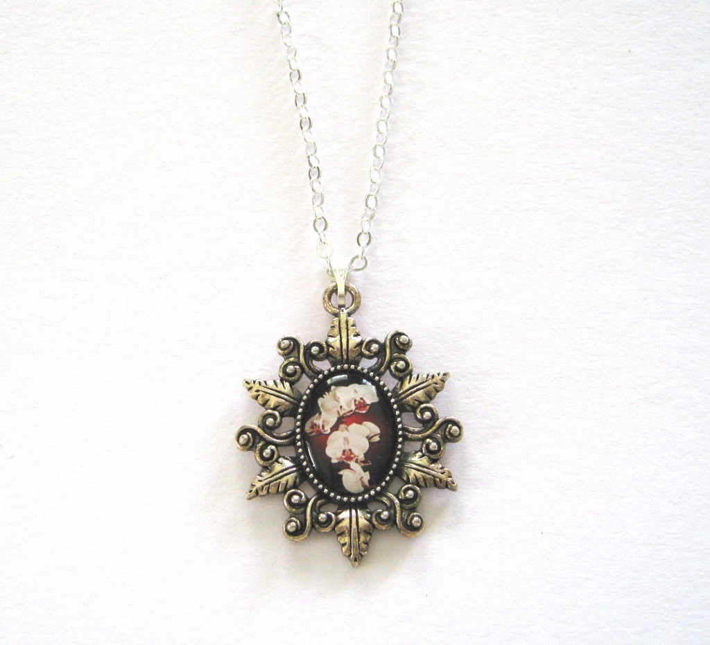 ORCHIDEA - posel tajemství a kouzel.