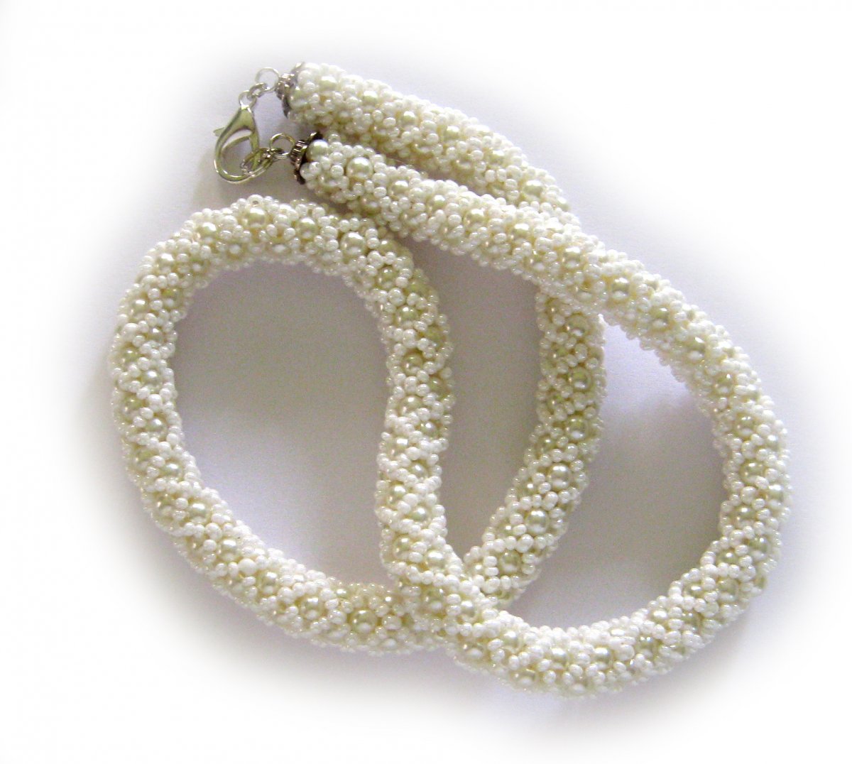 Náhrdelník...Smetanové perličky.