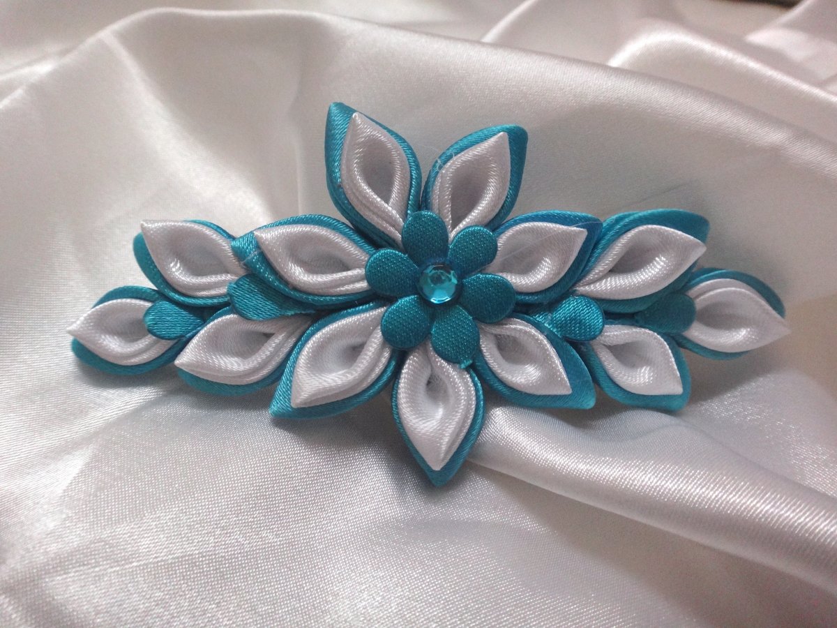 Francouzská spona modrobílá